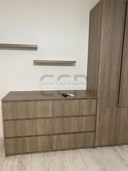 Drumul Taberei, Romancierilor, apartament 2 camere, metrou, mobilat, utilat.